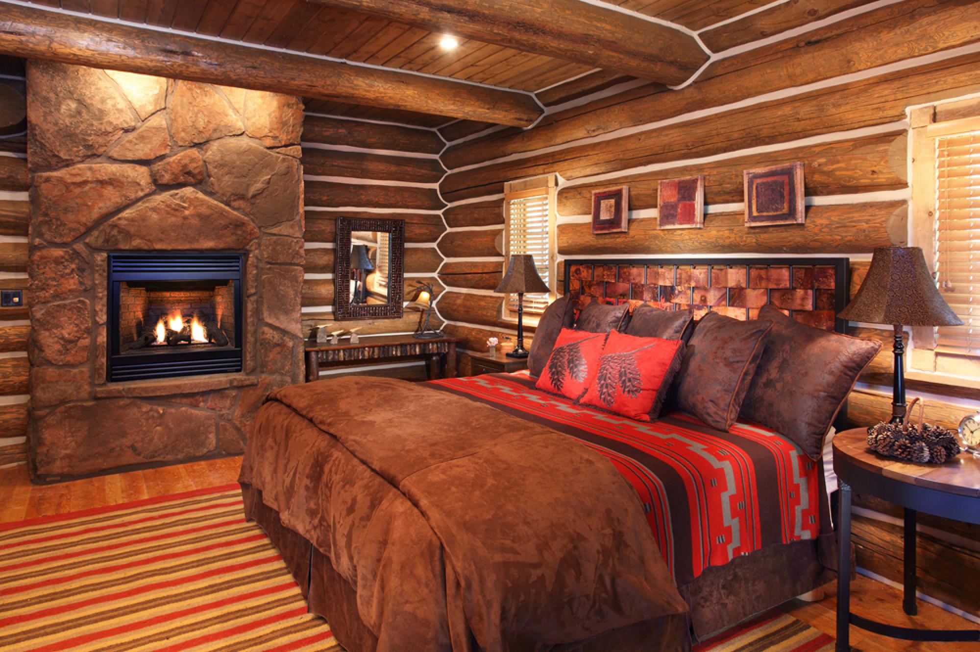 Woodland Cabin Master Suite