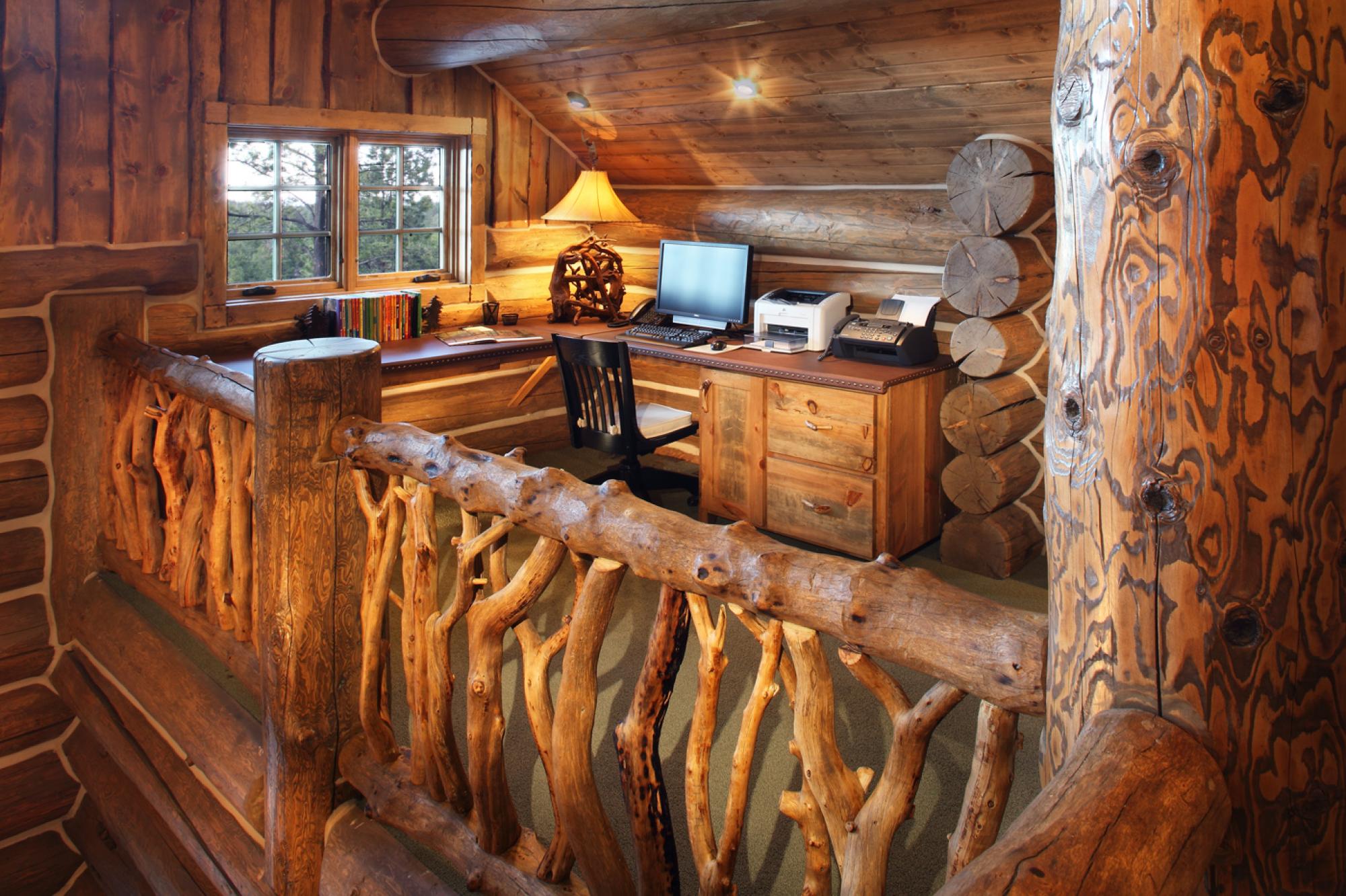 Woodland Cabin Loft Office